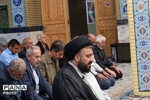  آیین عید قربان با حضور نمازگزاران در مسجد علی‌ابن‌ابی‌طالب(ع) رودهن