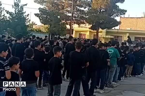 جلوه دلدادگی نوجوانان آباده در سوگواره «احلی من العسل»