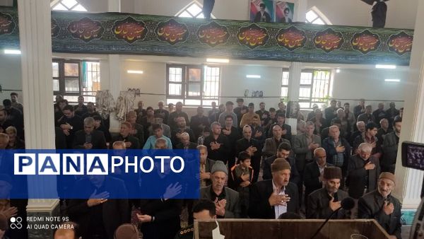 مراسم یاد بود شهید آیت الله سید ابراهیم رئیسی و همراهانش در شهر تیتکانلو