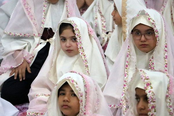 جشن فرشته‌ها، جشن بندگی 