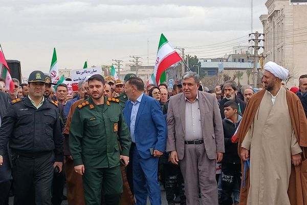 حضور مردم چهاردانگه در جشن چهل و هفتمین سالگرد شکوهمند انقلاب اسلامی