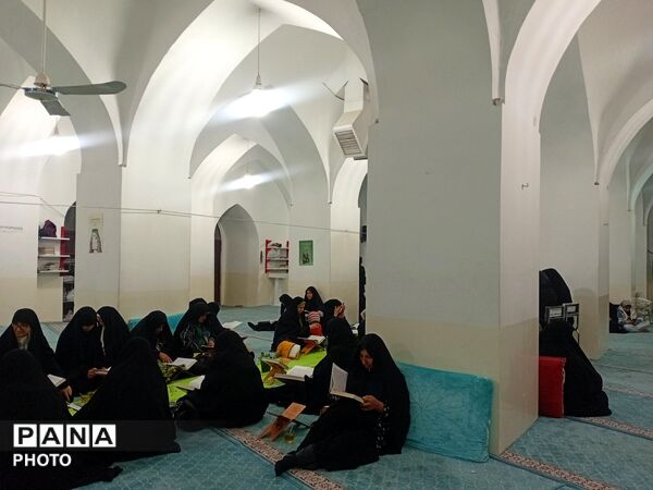 جز خوانی آیات کلام‌الله مجید در خلیل آباد