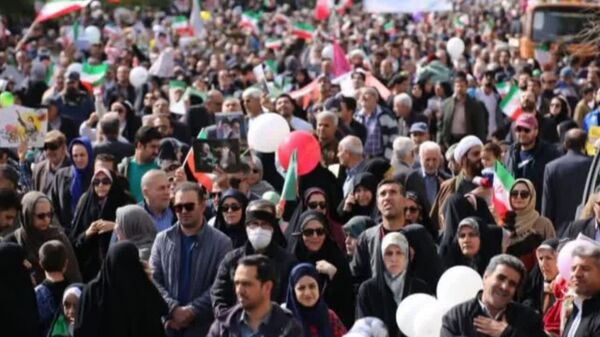 راهپیمایی ۲۲ بهمن برای ایرانی آباد و امید به فردایی بهتر است