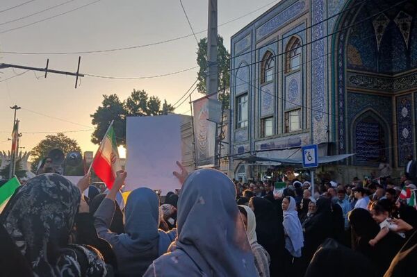 جشن بزرگ پیروزی رزمندگان اسلام در نبرد علیه رژیم صهیونیستی و آمریکای جنایتکار در شهرستان قروه