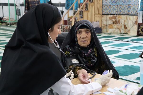 خدمات جهادی پزشکی و فرهنگی در روستای آرمودآقاجی