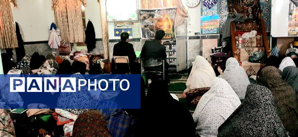 مراسم اعتکاف مادر دختری در مسجد صاحب الزمان آشخانه