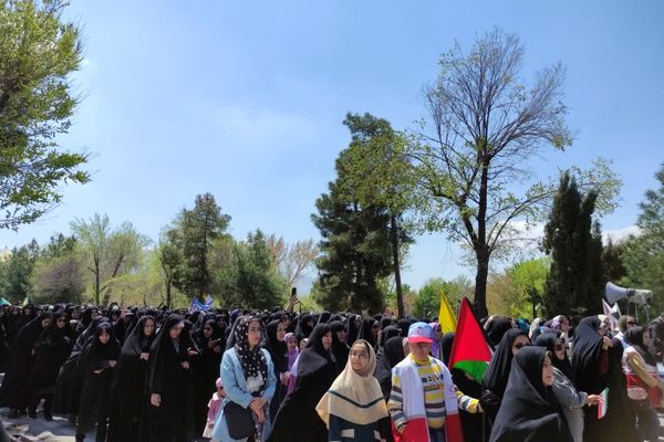 حضور حماسی مردم زرقان در راهپیمایی روز قدس