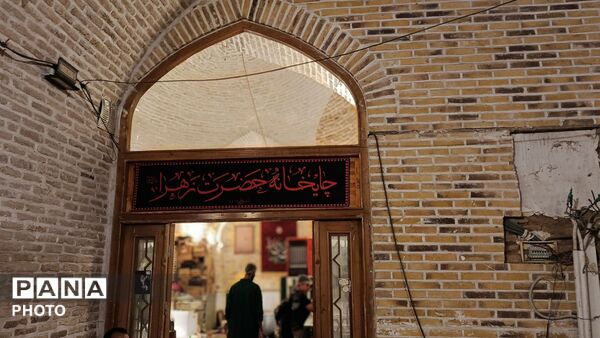 فعالیت چایخانه حضرت زهرا (س) در شب شهادت امام حسن عسکری(ع) 