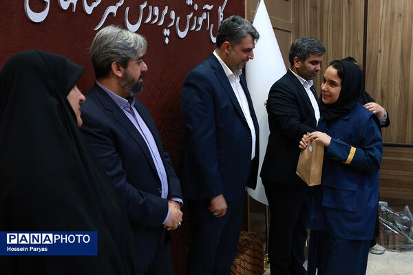 نشست صمیمی خبرنگاران پانا شهرستان‌های استان تهران با مدیرعامل خبرگزاری پانا
