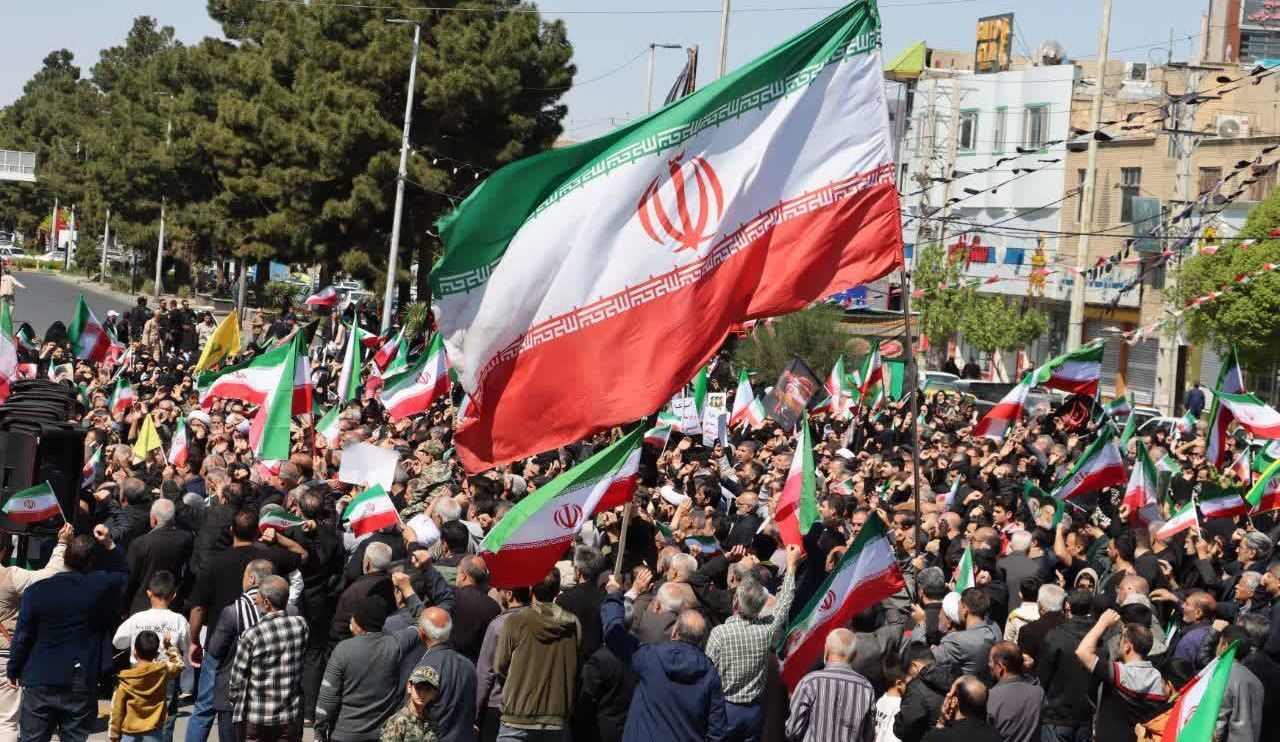 دسته عزاداری  اربعین امام شهید حضرت آیت الله سیدعلی حسینی خامنه‌ای در ماهدشت  کرج
