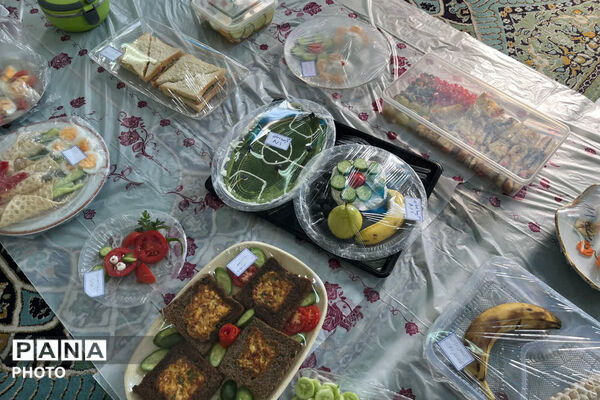 ویژه‌برنامه «در میدان حاضر» در دبیرستان حاج محمود رضوی ناحیه چهار شیراز