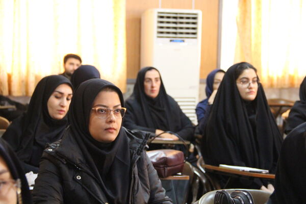 نشست تخصصی کارگاه اقدام پژوهی در ناحیه یک شهرری
