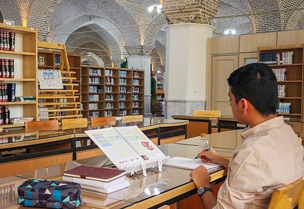 همکاری مدرسه، خانواده‌ و جامعه در افزایش سرانه مطالعه غیردرسی دانش‌آموزان ضروری است