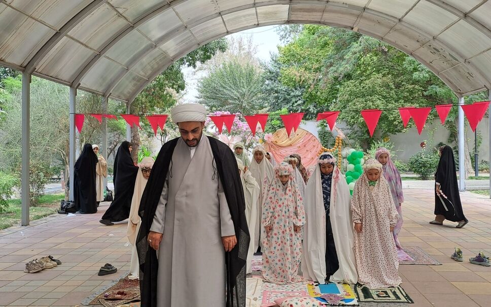 جشن تکلیف دختران در کانون پرورش فکری  استان البرز