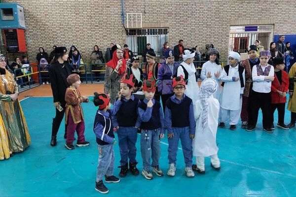 یلدایی به یاد ماندنی در مدرسه البرز رودهن