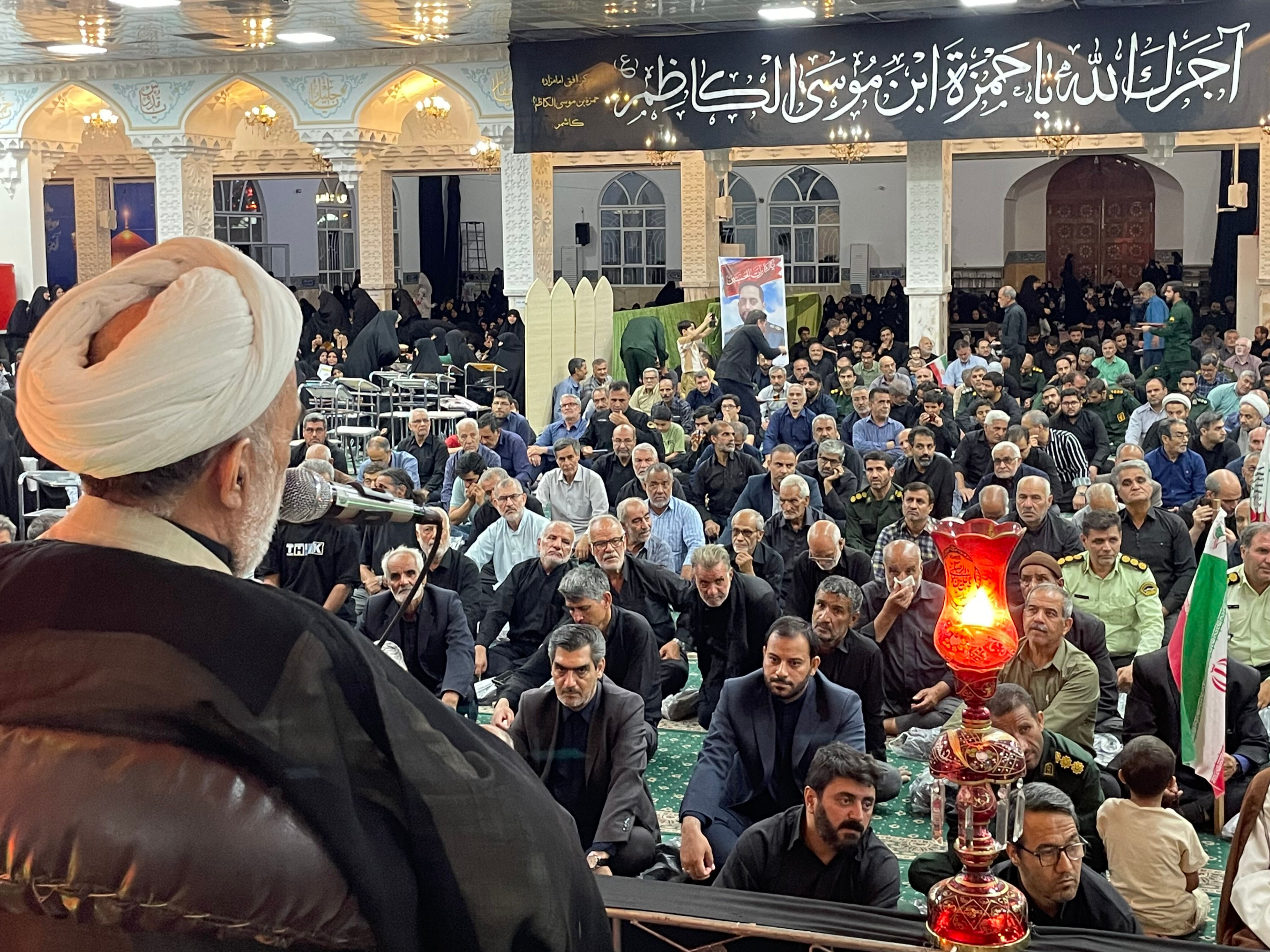 همایش فدائیان رهبر در کاشمر 