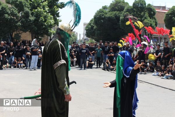 تجلی حماسه و وفاداری علمدار کربلا در اجرای عاشورایی گروه ستاره صبح