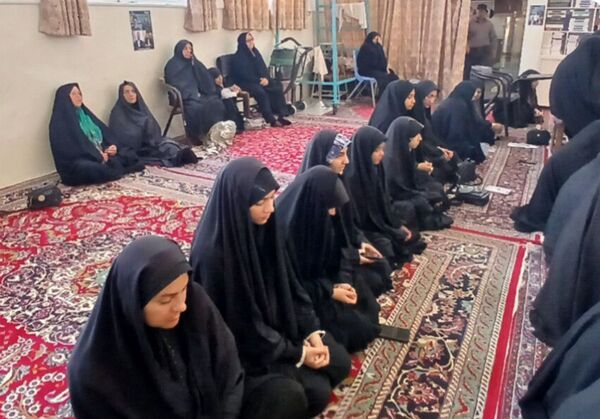 نماز  عبادی سیاسی جمعه در عشق آباد 
