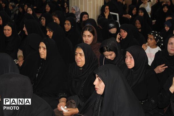 آیین گرامیداشت چهلم شهیدان ملکی در مصلای نظرآباد 
