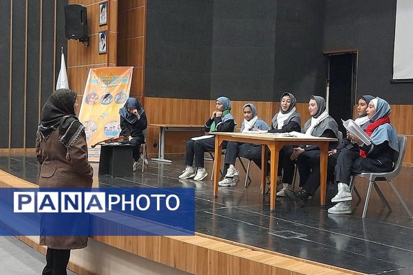  جشنواره «فردا»؛ جایی که خلاقیت دانش‌آموزان شهرقدس به صحنه آمد.