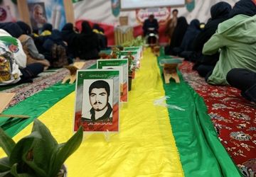 محفل انس با قرآن کریم  در دبیرستان شاهد یاس نبی «س»