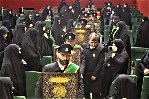 همایش مربیان تربیتی و مشاوران جهادی آموزش و پرورش قم