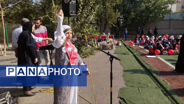 برگزاری همایش دانش‌آموزان پیشتاز منطقه ۱۰