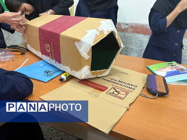 فضاسازی نمادین هنرستان تلاش با مشارکت دانش‌آموزان در آستانه ۱۳ آبان