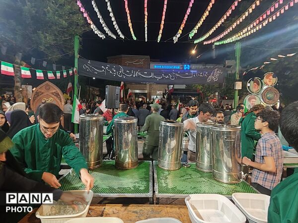 خدمت رسانی در حاشیه تجمعات نیشابور 