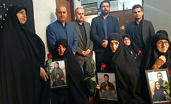 اشک و افتخار در شهرداری خشکبیجار؛ آیین ویژه دهه فاطمیه برای مادران شهدا