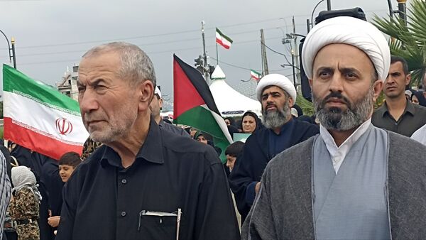تجمعات پرشور مردم شهرستان محمودآباد برای عملیات وعده صادق۳