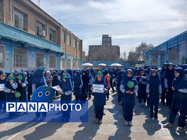 هر ایرانی، یک درخت