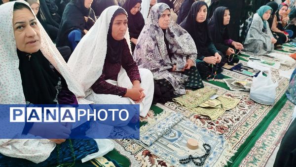 اقامه نماز عید سعید فطر در مصلی امام خمینی (ره) لنده