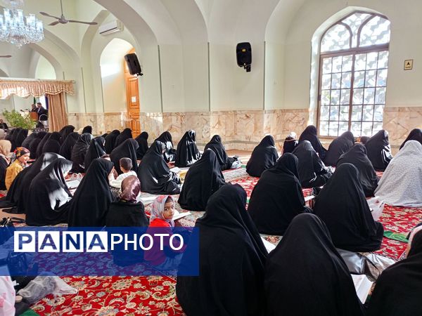 محفل انس با قرآن در آخرین روز از ماه مبارک رمضان