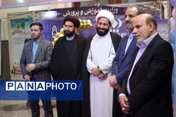  حال هوای غرفه وزارت آموزش و پرورش در سی و دومین نمایشگاه بین‌المللی قرآن کریم 