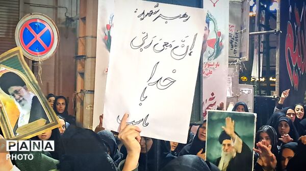 گالیکش در سوگ ولی امر مسلمین