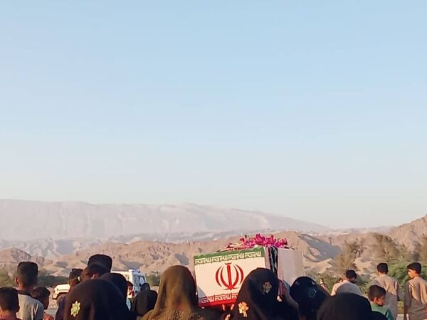 ورود پیکر شهید گمنام به روستای لاور 