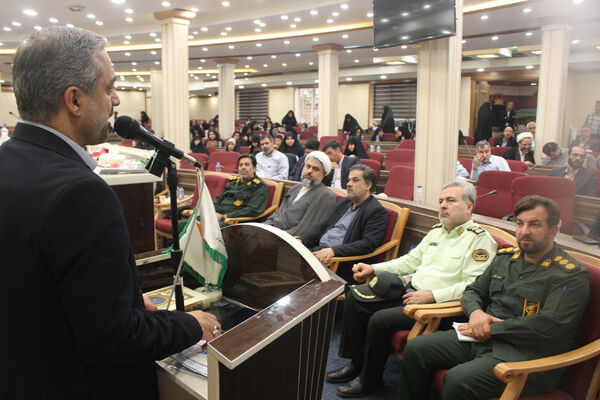 همایش معلم ماندگار در قم