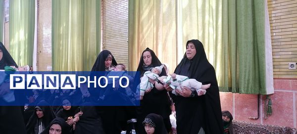 آیین شیرخوارگان حسینی در نخستین روز محرم در مساجد  نیشابور و شهر بار