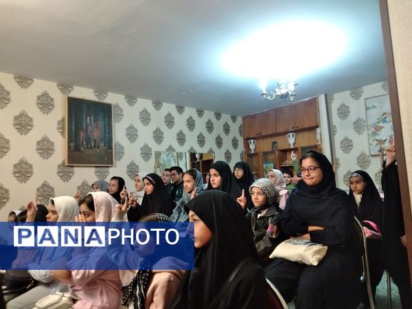 آموزش مقدماتی خبرنگاری در کانون ١۵ خرداد ناحیه ٣ آغاز شد