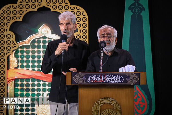 عزاداری سنتی شب هشتم محرم در «حسینیه حرم»