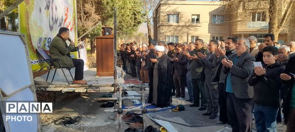 نماز عید سعید فطر در باغ ملی شهرستان سملقان