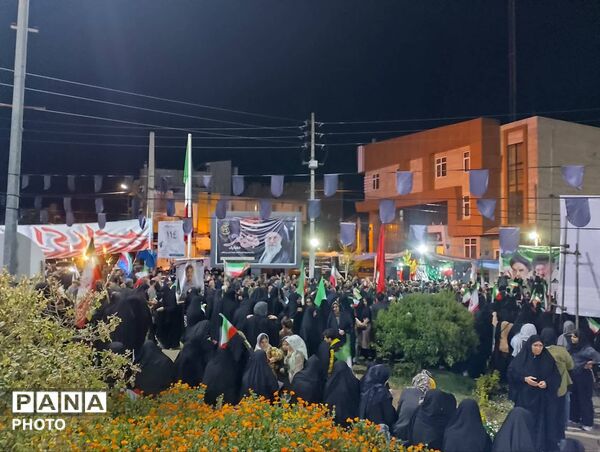 اجتماع مردمی بیعت با رهبر انقلاب در گلوگاه