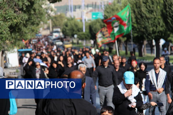 مراغه میزبان جاماندگان اربعین حسینی؛ پیاده‌روی «حرم تا حرم»