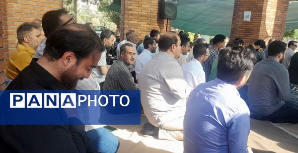  مراسم ختم دعای عرفه کنار مزار شهدای گمنام نسیم شهر 