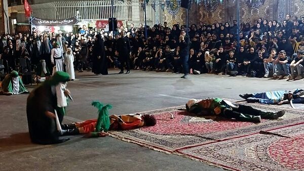 تعزیه‌خوانی در مسجد الهادی اهواز
