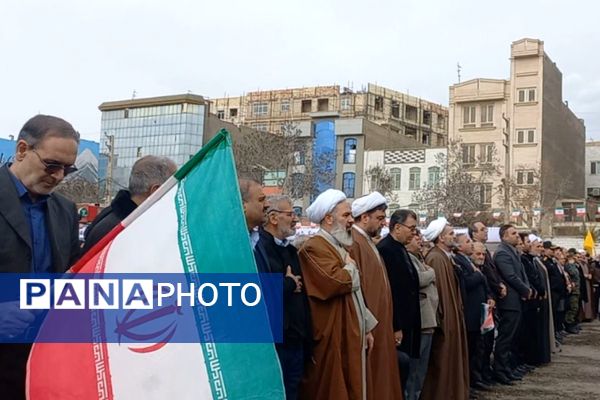 22بهمن در اسلامشهر؛ حماسه‌ای از جنس حضور