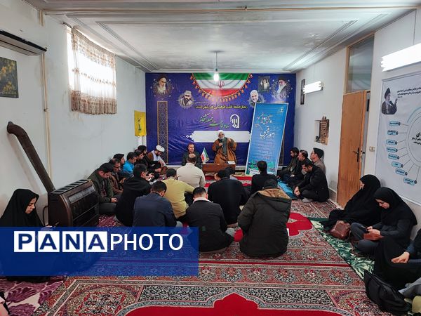 دیدار مدیر آموزش و پرورش آشخانه با امام جمعه این شهر