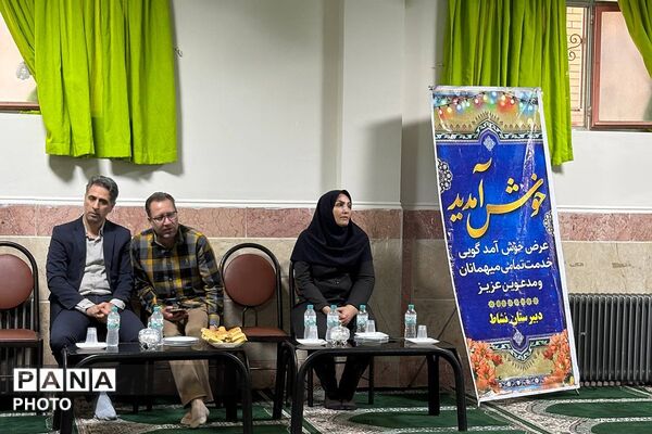 هر دانش‌آموز، یک مهارت؛ گامی در مسیر توانمندسازی دانش‌آموزان دبیرستان نشاط