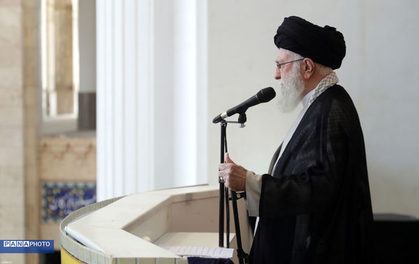 نماز جمعه تهران به امامت مقام معظم رهبری